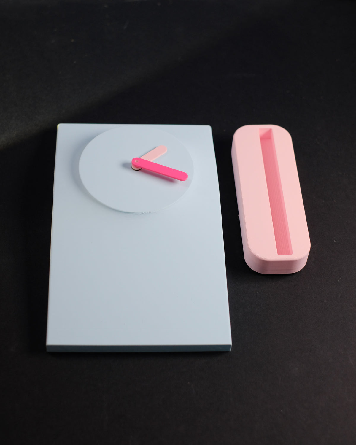 Simplify Wall Clock detail showing the 3D-printed face, hands, and layered construction.