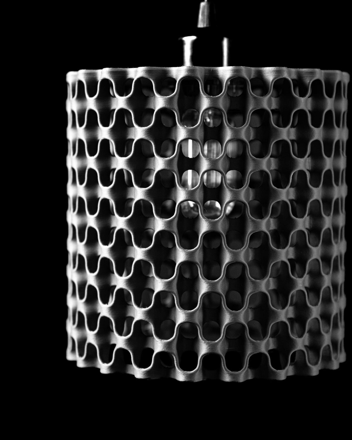 Pendant Light, Mesh Cutout 3D Printed Accent Lamp Shade, Modern Industrial Style, Ambient Lighting